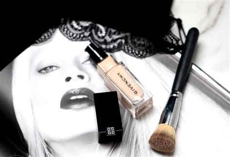 Prisme Libre : Premier Fond de Teint sans Silicones de Givenchy